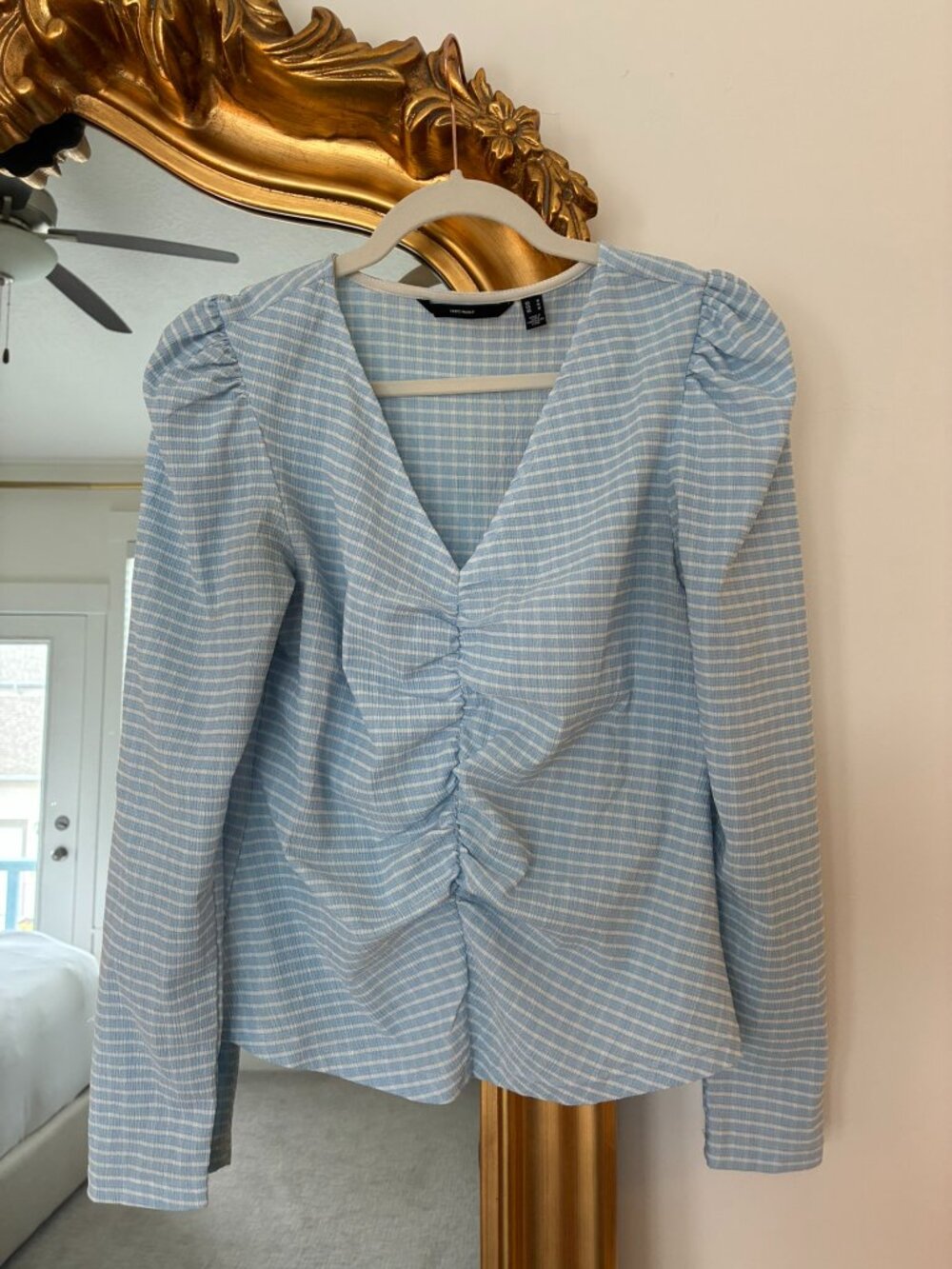 Vero Moda Blue Gingham Ruched Puff Sleeve Blouse – Medium